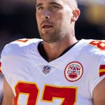 Travis Kelce Signs Record